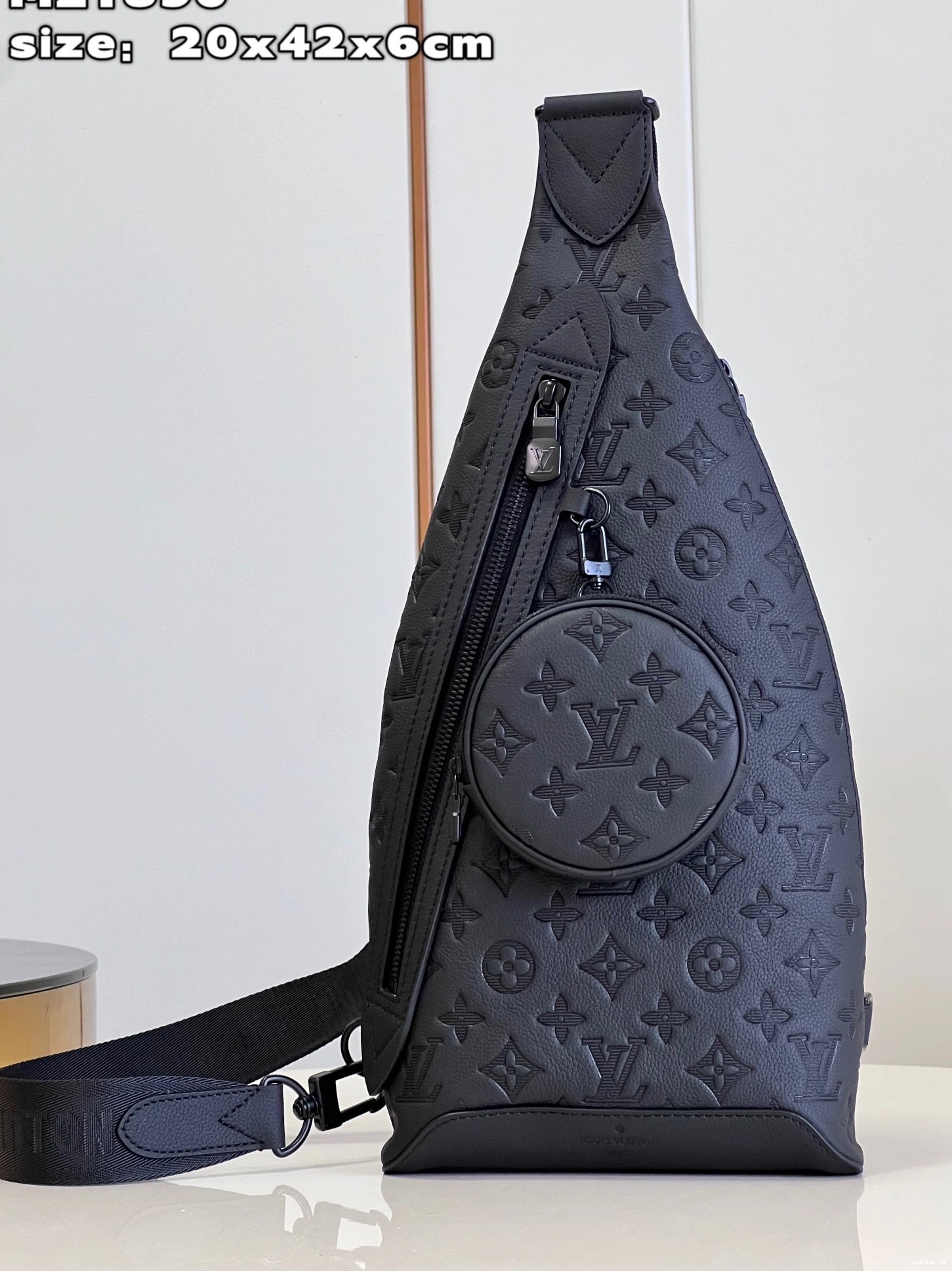 WIS Duo LOUIS VUITTON Slingbag 0215